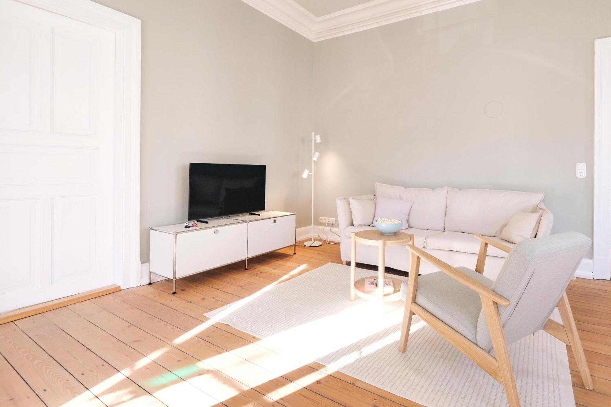 Villa Rosa - Charmante, Grosse Altbauwohnung Фленсбург Экстерьер фото